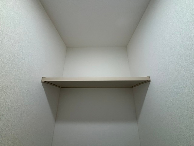 ����20