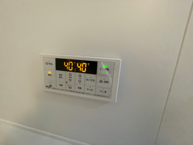 ����13