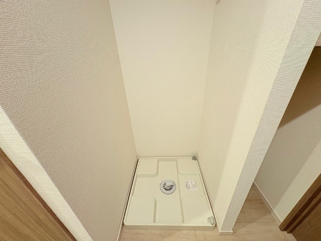 ����11