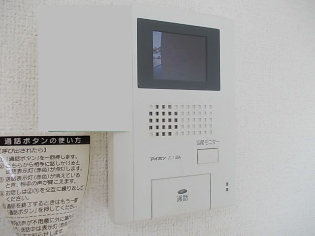 ����10