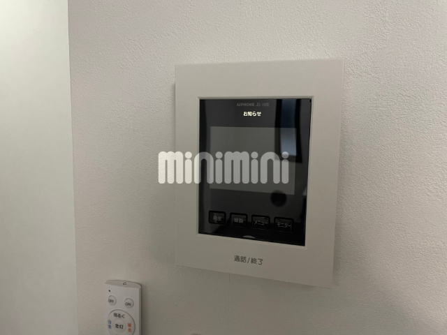 ����10