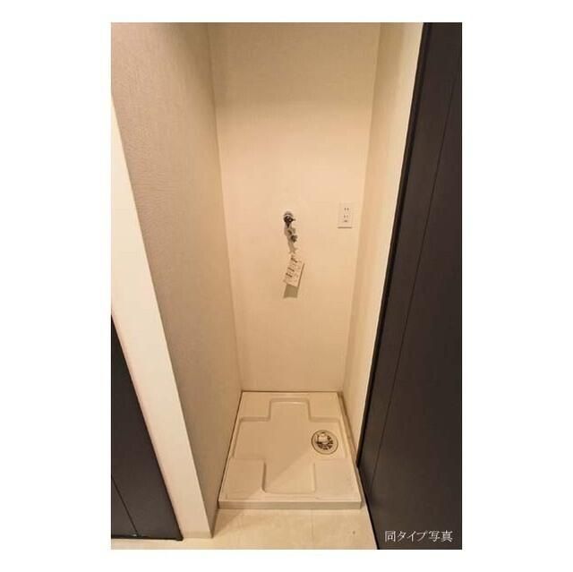 ����14