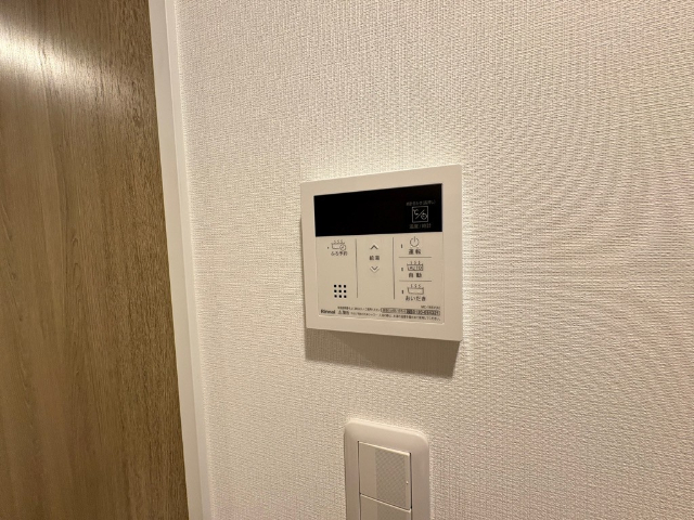 ����19