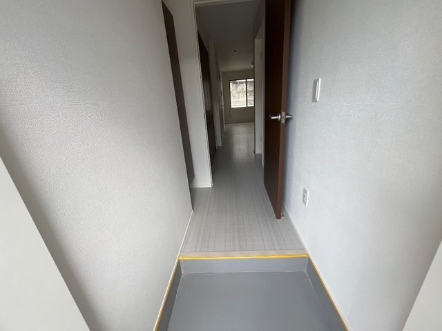 ����7