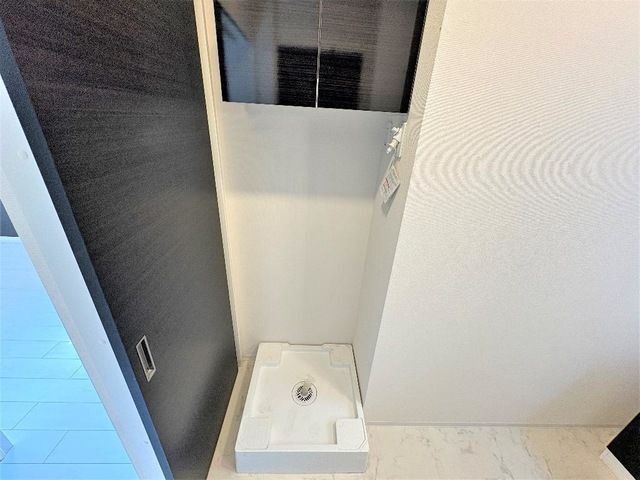 ����14