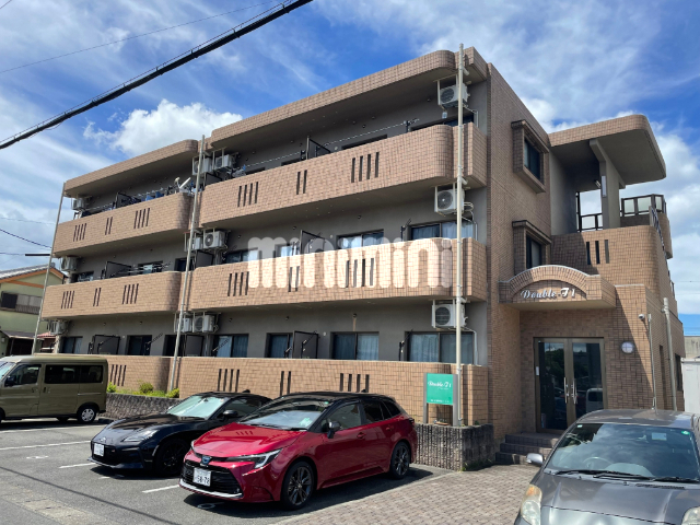 �O�d���ɐ��s��V�؂R���ڂP�k�c�j