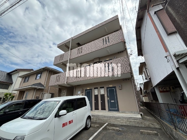 �ߓS���É����@�K���w�i�k��18���j�A�֐��{���@�K���w�i�k��18���j�A�O��S���k�����@���K���w�i�k��18���j