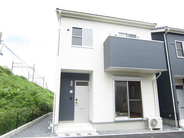 �ߓS���É����@�K���w�i�k��18���j�A�֐��{���@�K���w�i�k��18���j�A�{�V�S���@�K���w�i�k��18���j