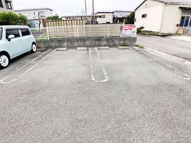 ����14