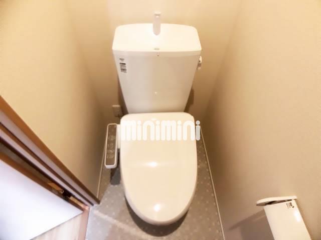 ����8