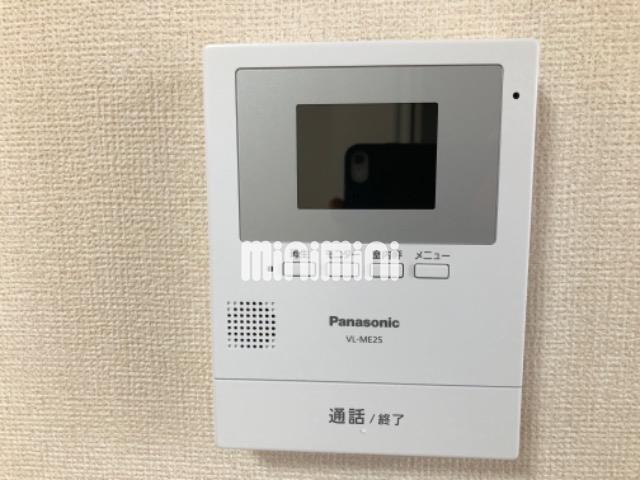 ����11