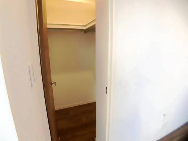 ����8