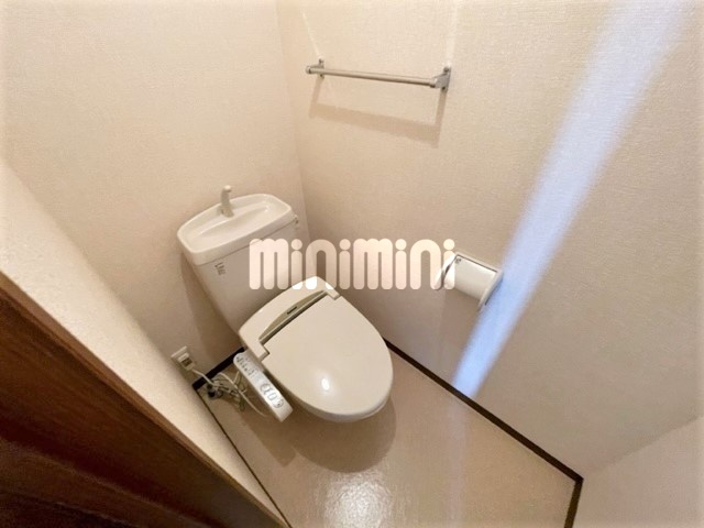 ����5