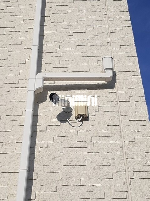 ����10
