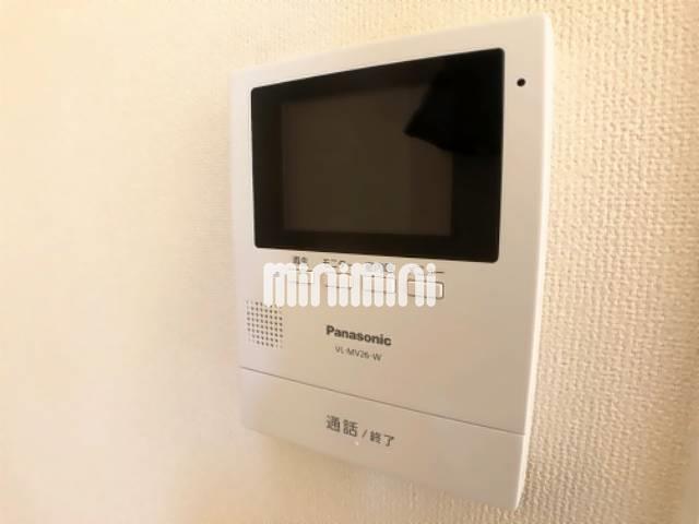 ����7