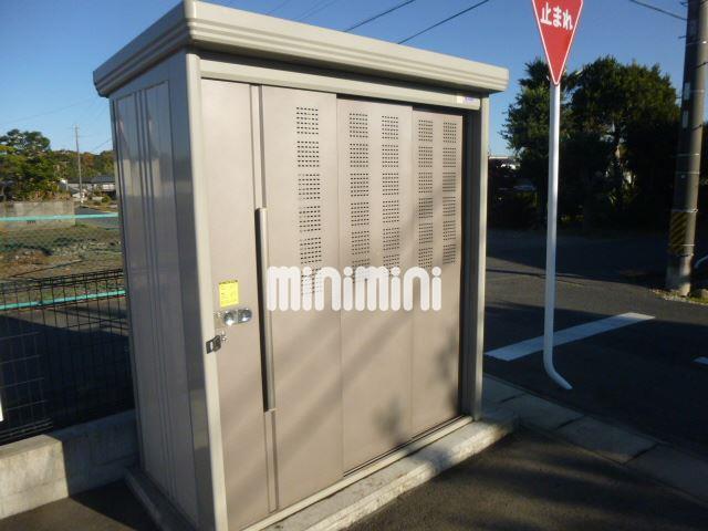 ����18