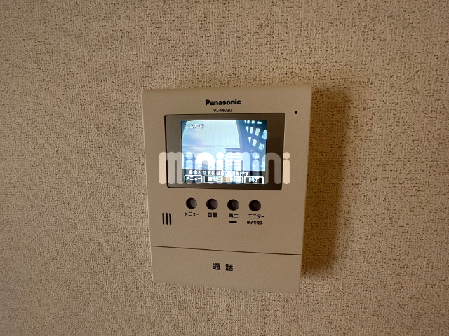 ����7