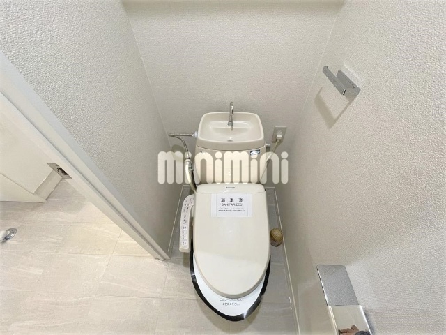 ����5