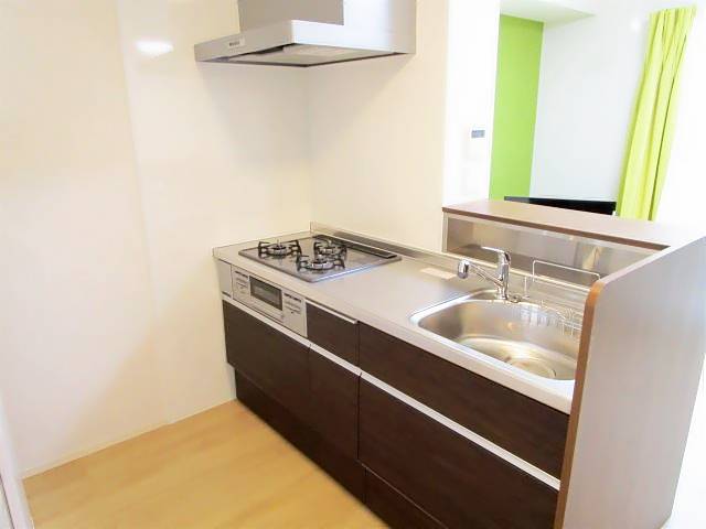 ����2
