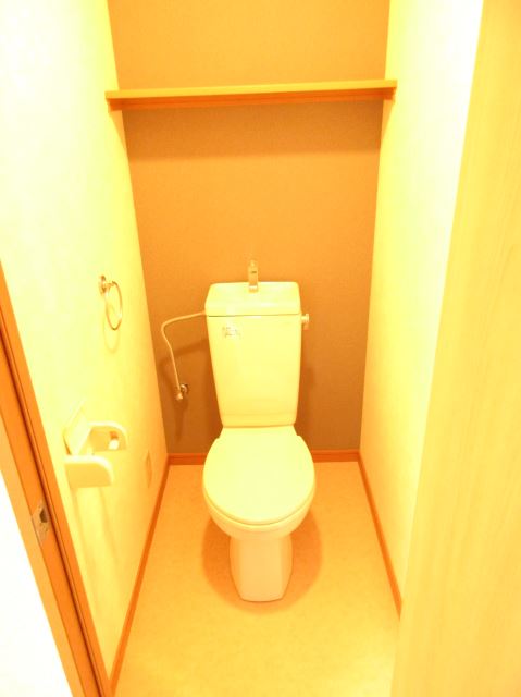 ����5