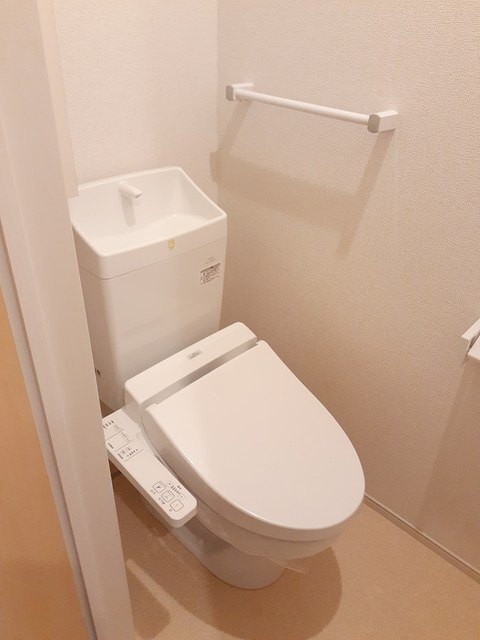 ����5