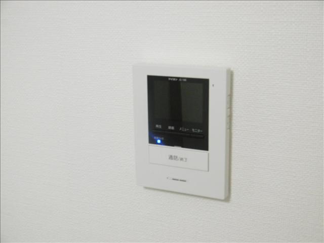 ����10