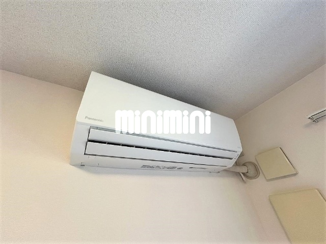 ����10