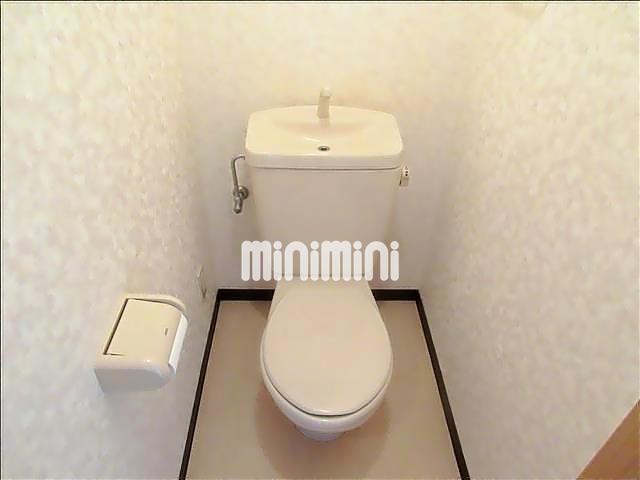 ����4