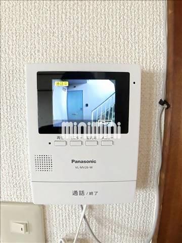 ����10
