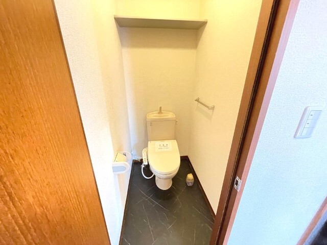 ����5