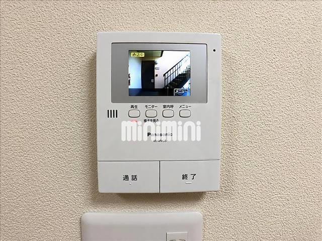 ����10