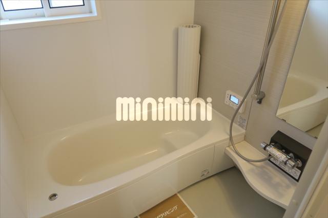 ����8