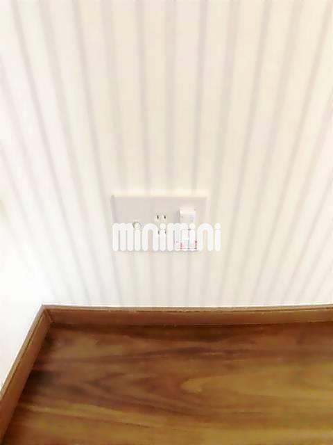 ����14