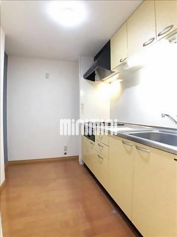 ����14