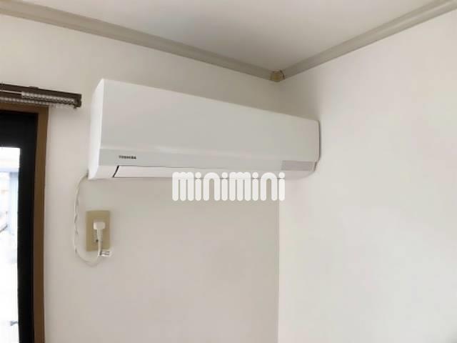 ����8