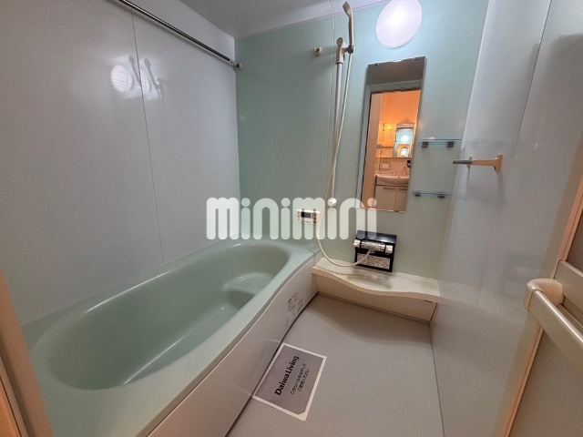 ����3