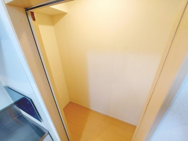 ����7
