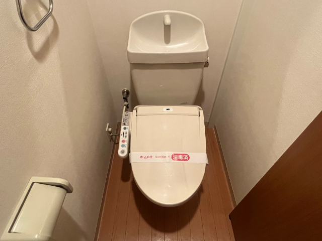 ����5