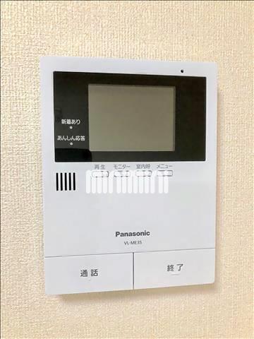 ����11