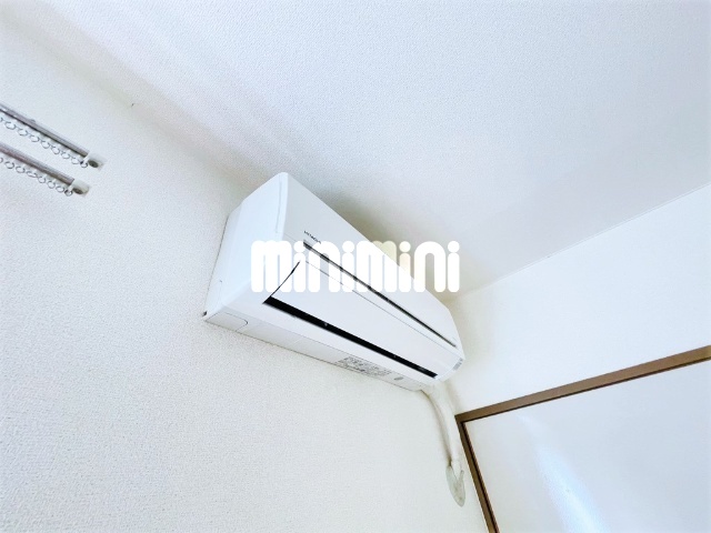 ����10