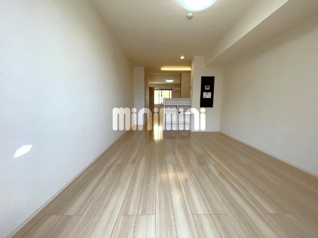 ����1