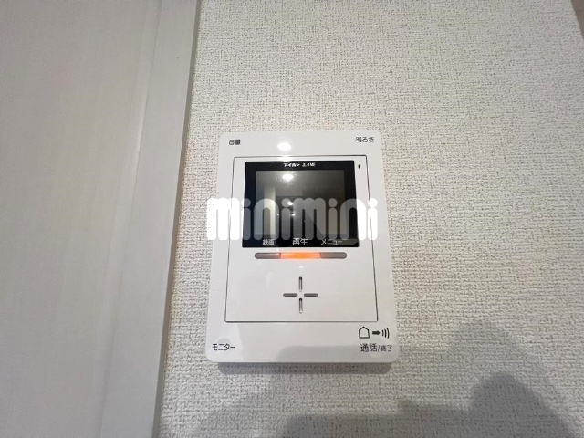 ����11