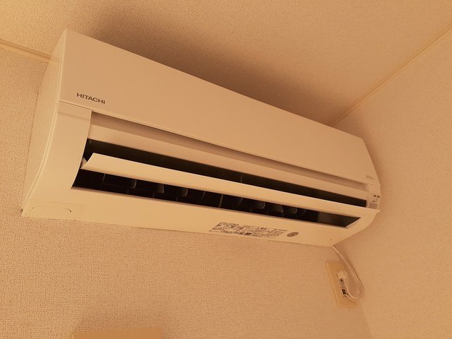 ����9