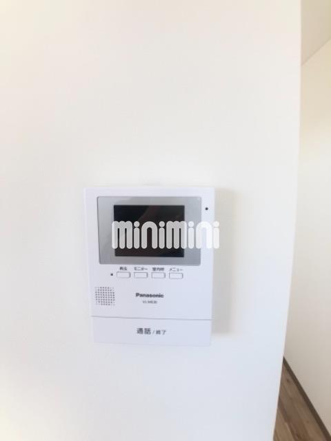 ����11