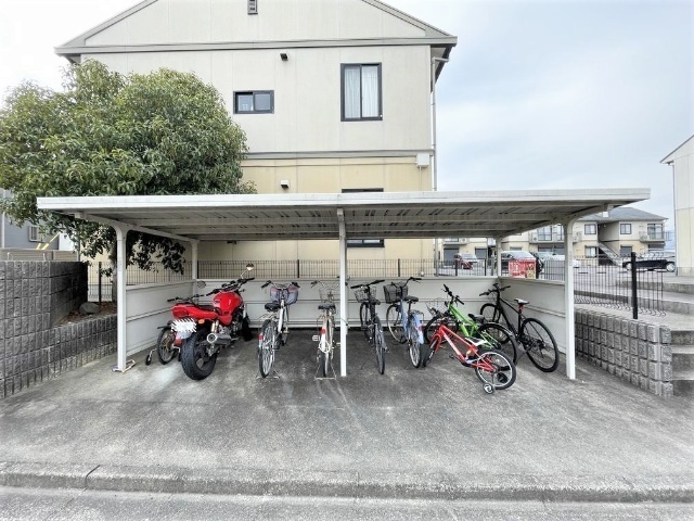 ����19