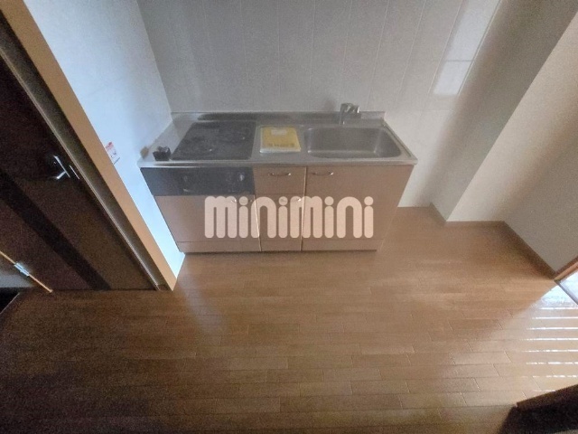 ����14