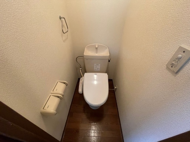 ����5