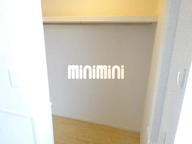 ����8