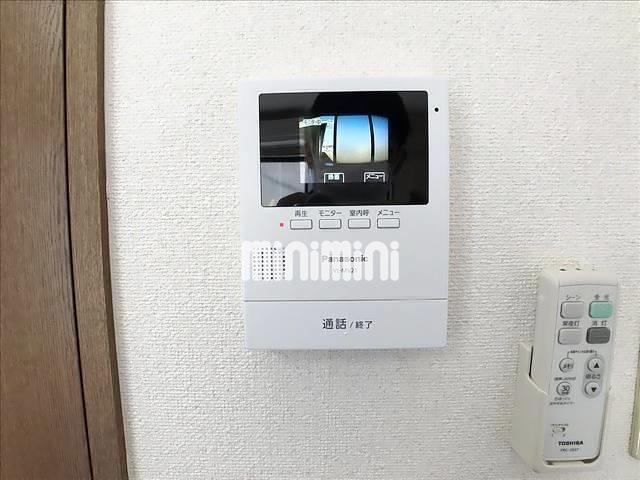 ����11