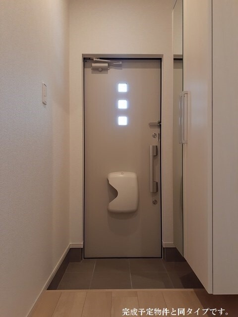 ����7